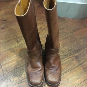 Frye Campus Boot 8